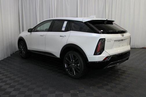 2025 Cadillac OPTIQ Sport 2 AWD