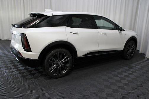 2025 Cadillac OPTIQ Sport 2 AWD