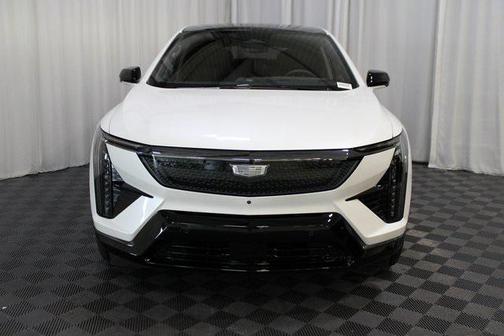 2025 Cadillac OPTIQ Sport 2 AWD