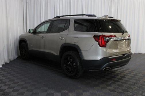 2023 GMC Acadia AWD AT4