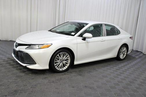 2019 Toyota Camry XLE