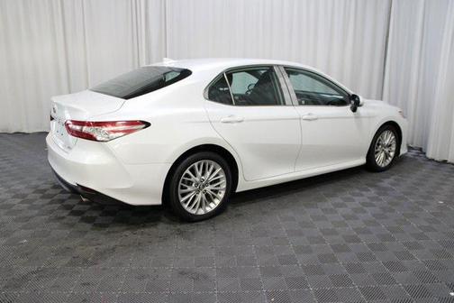 2019 Toyota Camry XLE