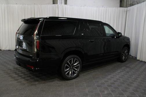 2023 Cadillac Escalade ESV Sport