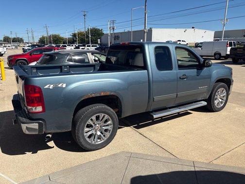 Stealth Gray Metallic 2011 GMC Sierra 1500 SLE