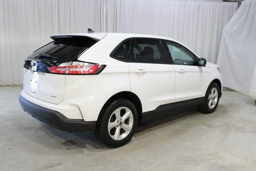 2021 Ford Edge SE