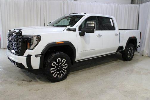 Glacier White Tricoat 2026 GMC Sierra 2500 Denali Ultimate