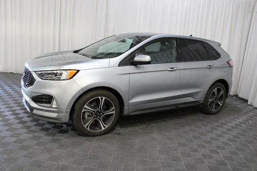 2022 Ford Edge ST