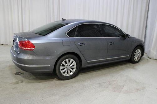 2013 Volkswagen Passat 2.0 TDI SEL Premium