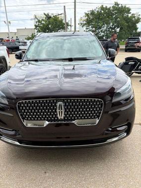 Diamond Red Metallic Tinted Clearcoat 2024 Lincoln Aviator Reserve AWD