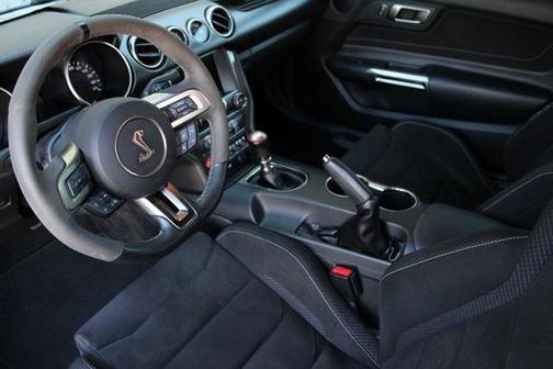 2017 Ford Shelby GT350 Base