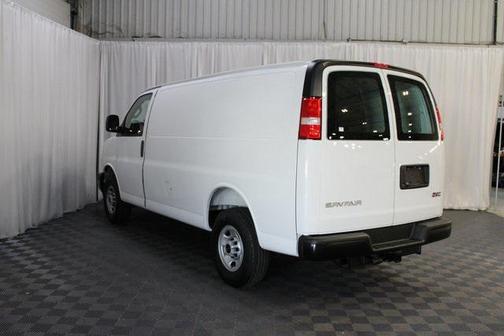 2025 GMC Savana 2500 Work Van