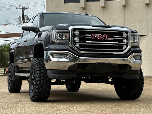 Onyx Black 2018 GMC Sierra 1500 SLT