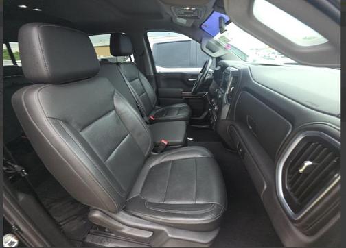 Black 2019 Chevrolet Silverado 1500 LT