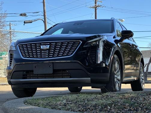 2020 Cadillac XT4 Premium Luxury
