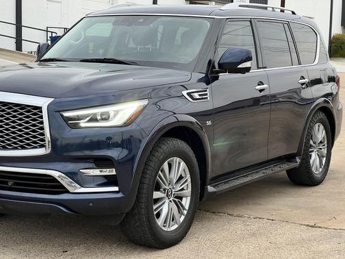 2019 INFINITI QX80 Luxe