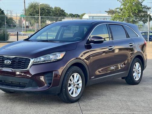 2019 Kia Sorento LX