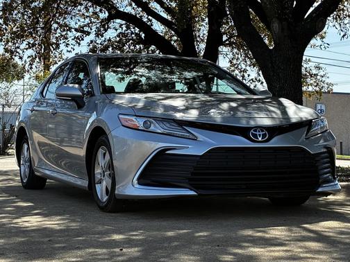 2021 Toyota Camry XLE