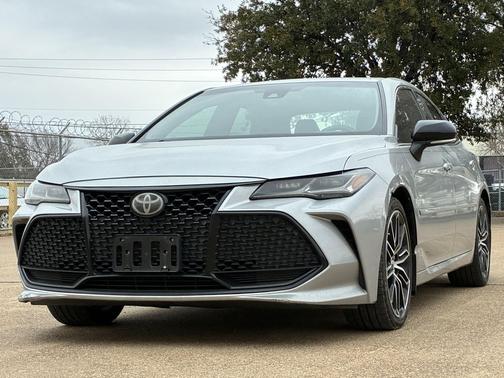 2019 Toyota Avalon Touring