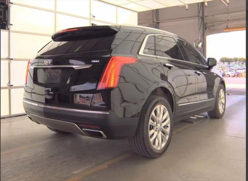 2019 Cadillac XT5 Platinum
