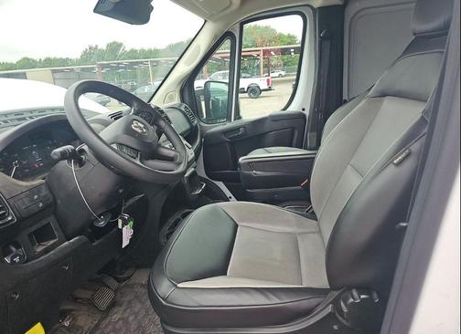 Bright White Clearcoat 2023 RAM ProMaster 2500 High Roof