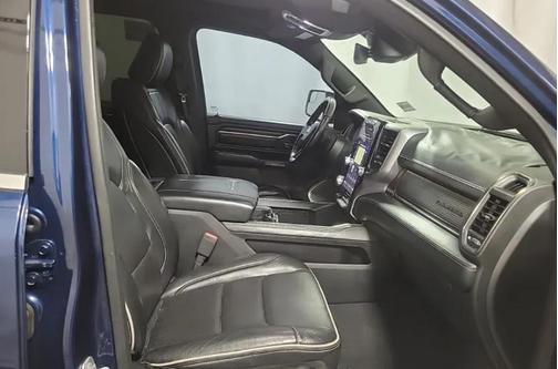 Patriot Blue Pearlcoat 2019 RAM 1500 Limited