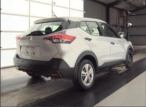 2020 Nissan Kicks S