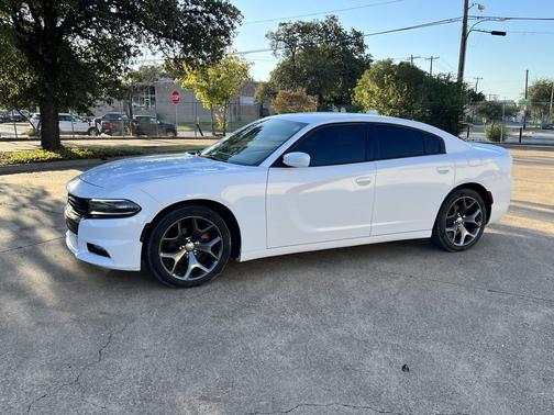 2015 Dodge Charger SXT