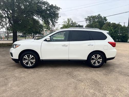 2020 Nissan Pathfinder S 2WD