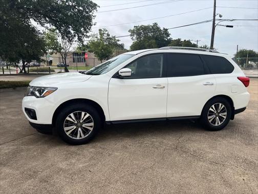 2020 Nissan Pathfinder S 2WD