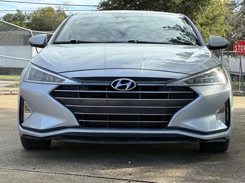 2019 Hyundai ELANTRA Value Edition