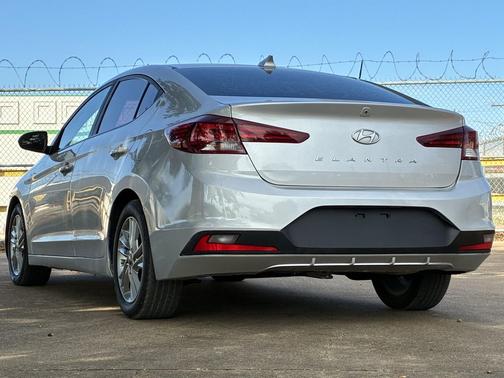 2019 Hyundai ELANTRA Value Edition