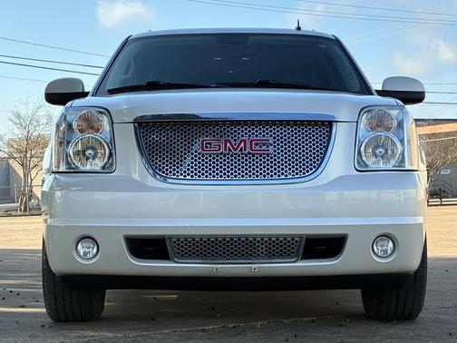 2014 GMC Yukon XL Denali