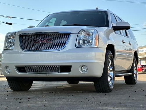 2014 GMC Yukon XL Denali
