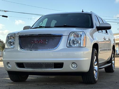 2014 GMC Yukon XL Denali