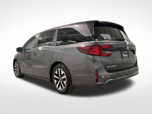 Modern Steel Metallic 2026 Honda Odyssey EX-L