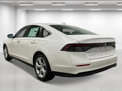 2025 Honda Accord LX 1.5T