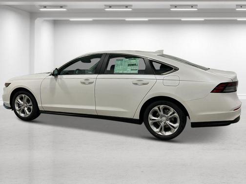 2025 Honda Accord LX 1.5T