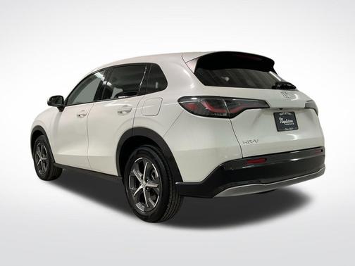 Platinum White Pearl 2024 Honda HR-V EX-L