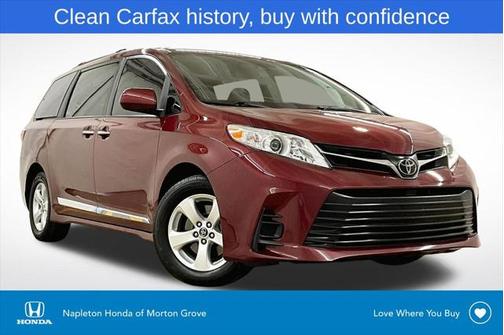 2019 Toyota Sienna LE