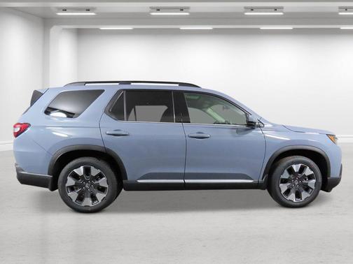 Sonic Gray Pearl 2026 Honda Pilot Elite