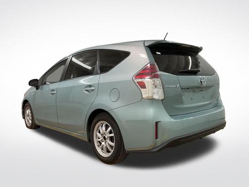 2015 Toyota Prius v Two
