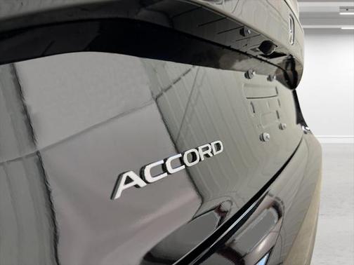 2025 Honda Accord LX 1.5T