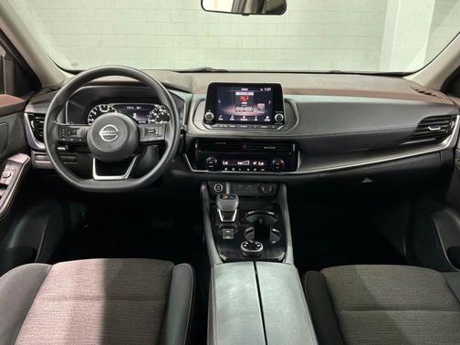 Gun Metallic 2021 Nissan Rogue SV
