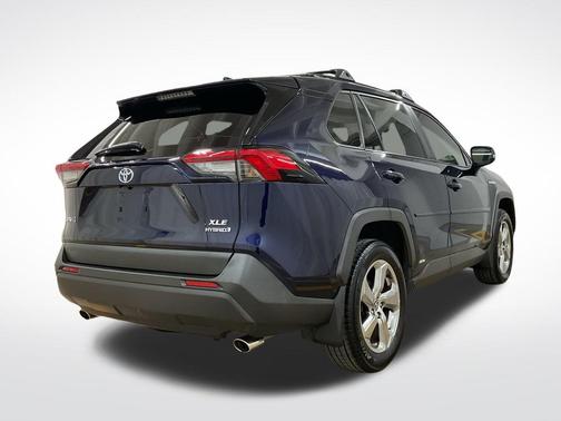 2021 Toyota RAV4 Hybrid XLE Premium