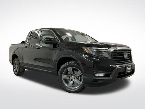 Crystal Black Pearl 2023 Honda Ridgeline RTL