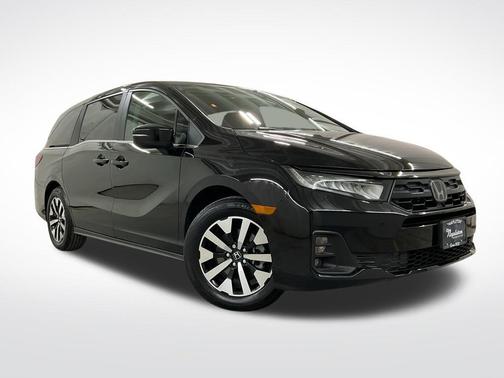 Crystal Black Pearl 2026 Honda Odyssey EX-L