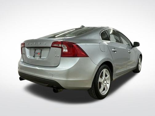 2013 Volvo S60 T5 Premier