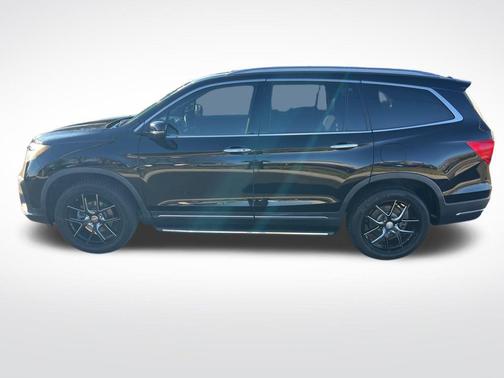 2019 Honda Pilot Touring 8-Passenger