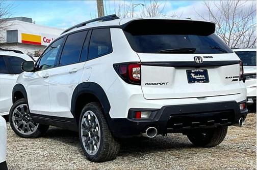 2025 Honda Passport AWD Black