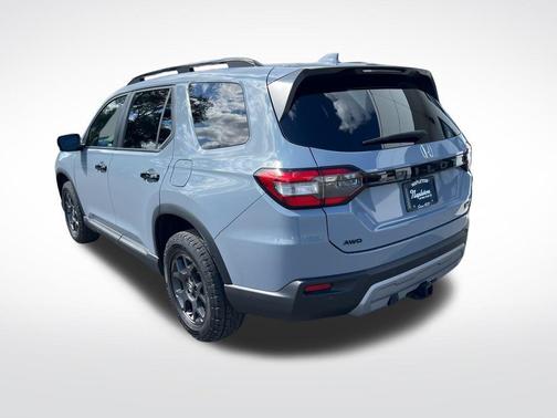 2023 Honda Pilot AWD TrailSport